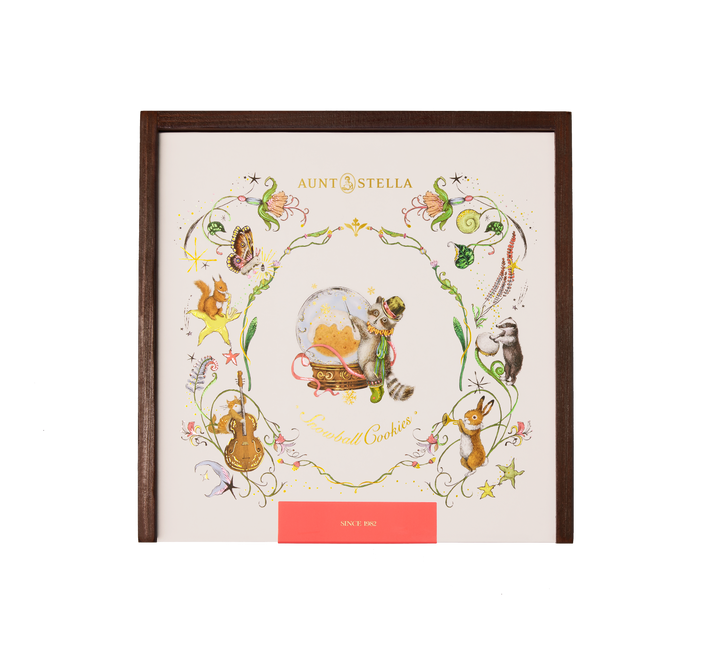 Mr. Raccoon's Snowball Magic